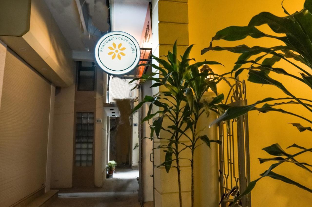 Perfume'S Cozy House Lägenhet Hanoi Exteriör bild